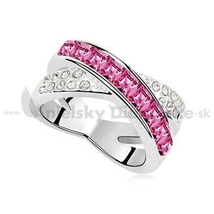 Swarovski prsteň - prekrižujúce sa ružové a číre kryštály
