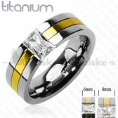 Titánový prsteň zlato-strieborný s kryštálom