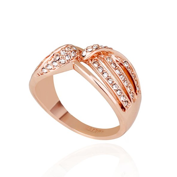 Elegantný prsteň medenej farby s kryštálmi