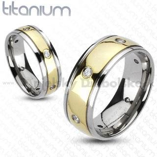 Titánový prsteň-číre kryštály